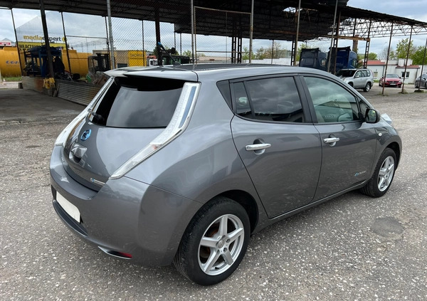 Nissan Leaf cena 25950 przebieg: 107000, rok produkcji 2013 z Konin małe 631